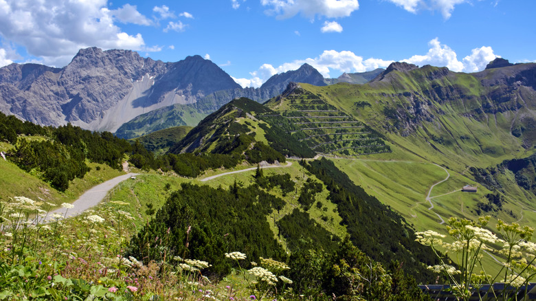 A scenic mountain view with peaks and valleys