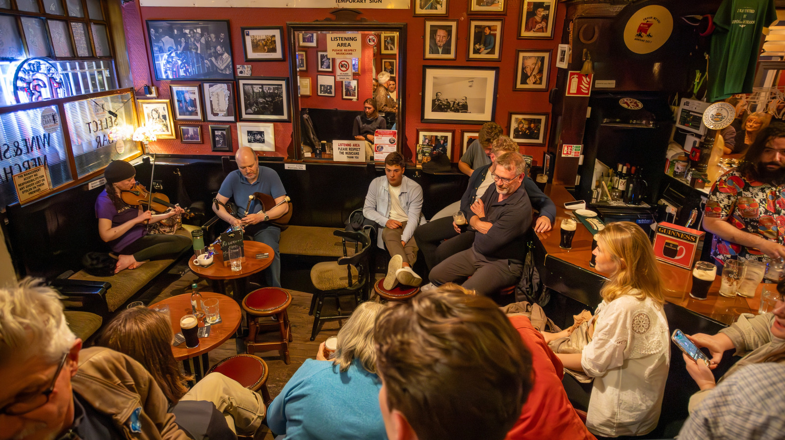 Rick Steves Says To Keep An Eye Out For This Fun Event When Visiting Pubs In Ireland
