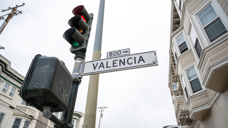 Valencia street sign
