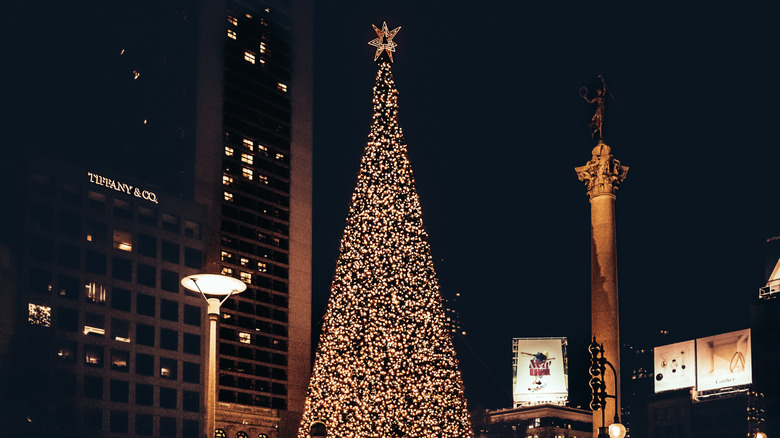 Christmas tree at Union Square