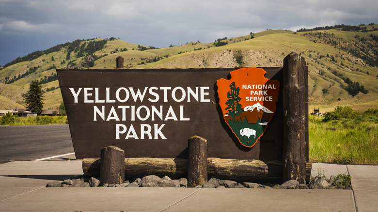 Sign of entering Yellowstone National Park