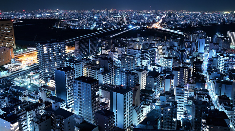 A night shot of Kawasaki, Japan