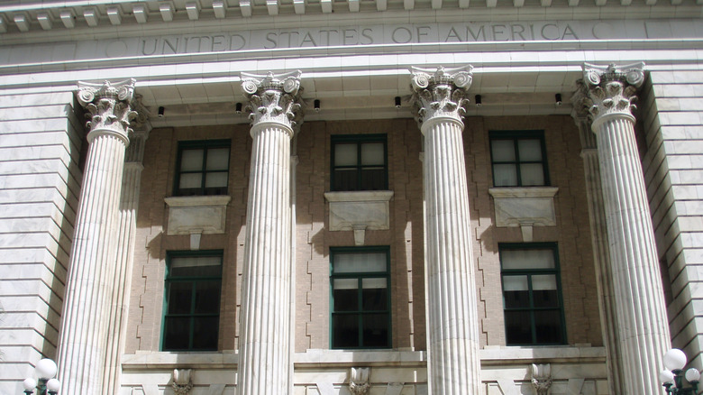 USA etching Corinthian columns Tampa courthouse