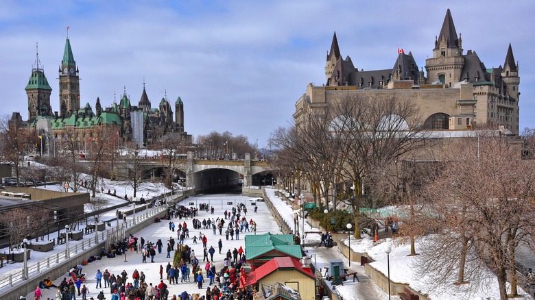 the canal in the wintertime