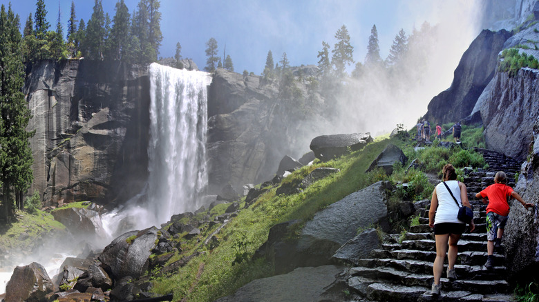 Vernal Fall Mist Trail