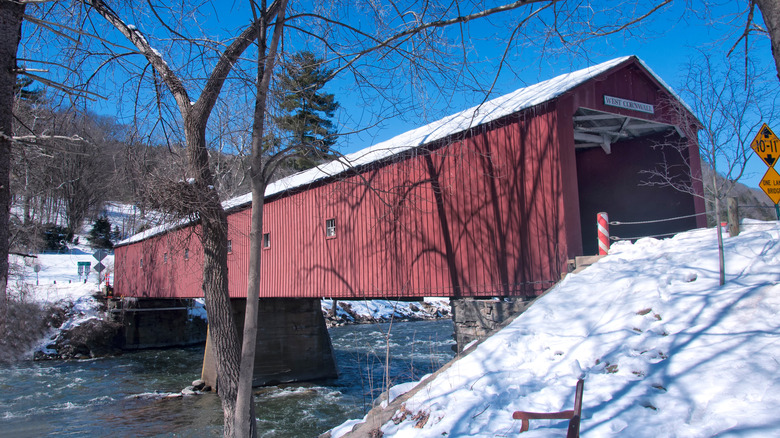 Covered red bridge 