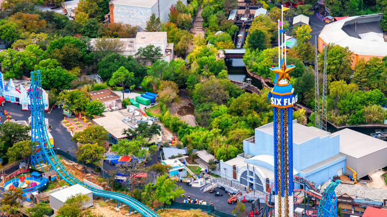 An aerial view of Six Flags Over Texas amusement park.