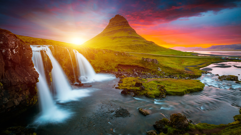 Kirkjufell waterfall on Snæfellsnes Peninsula