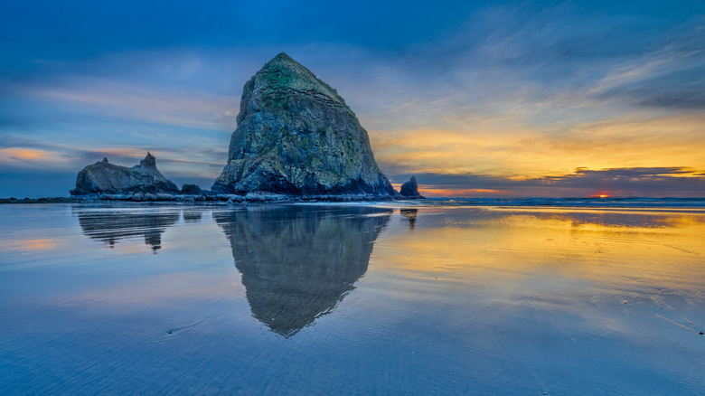 Haystack Rock in Cannon Beach