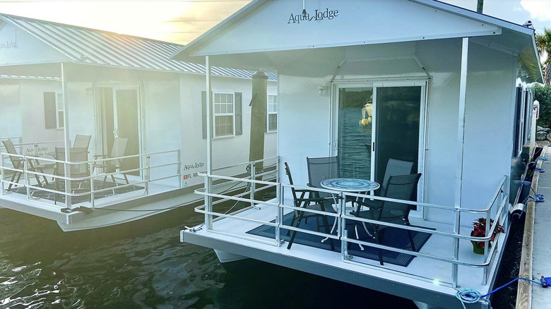 Houseboats at Coconut Cay RV Resort