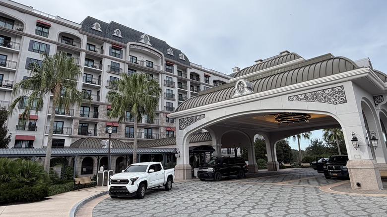 Disney Riviera's Resort hotel valet cars