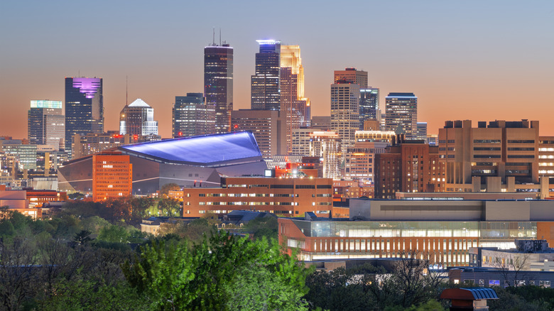 beautiful view of minneapolis city at dusk