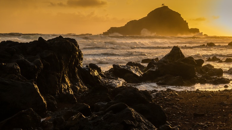 View of Koki Beach Sunrise