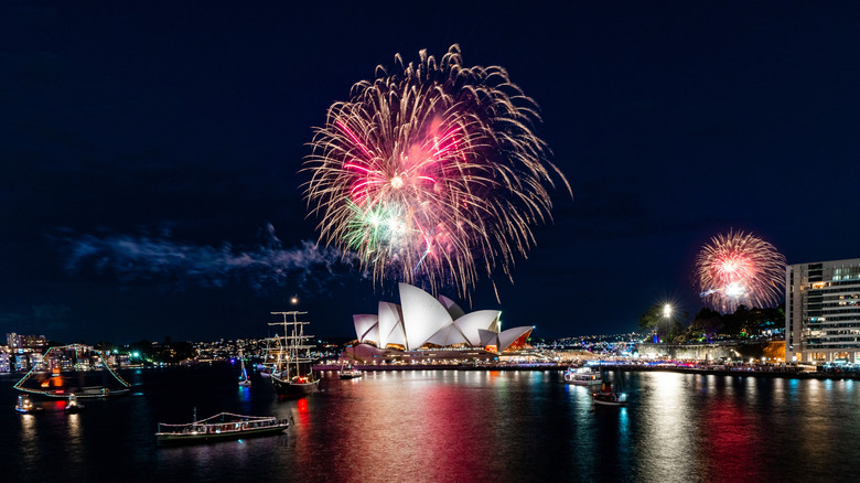 Fireworks over the Sydney Opera House