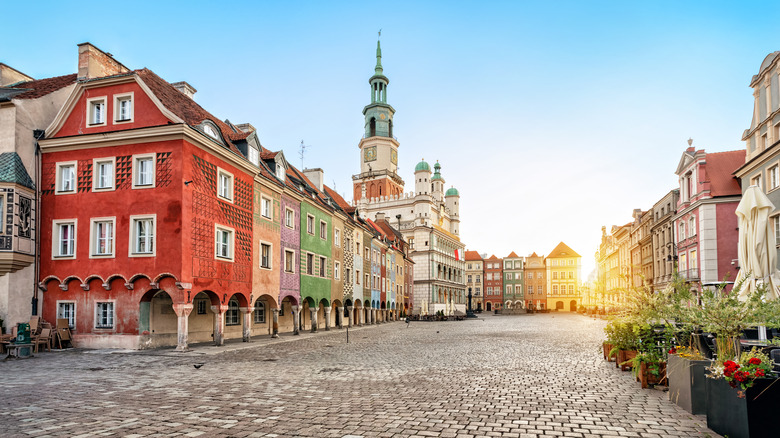 Poznan square with colorful houses
