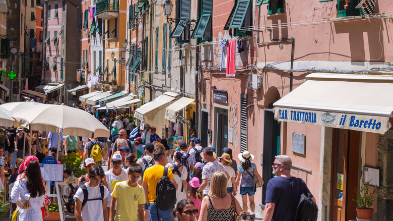 Vernazza street crowded with tourists