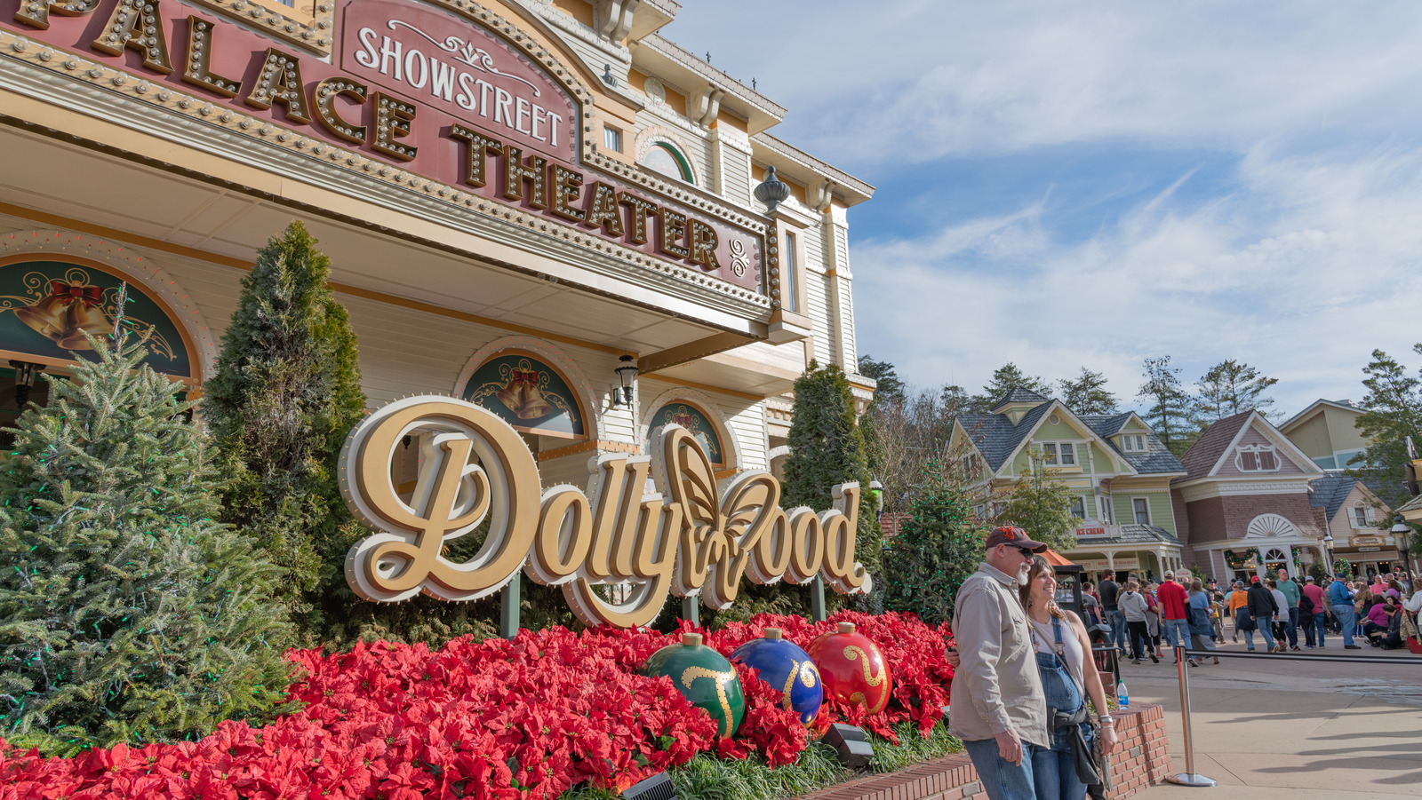 The Best Time To Visit Dollywood To Avoid Big Crowds