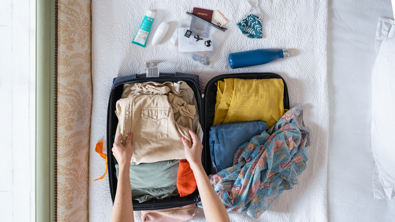The Best Way To Pack Makeup And Keep Your Toiletry Bag Mess-Free