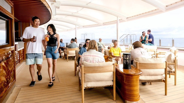 Disney Wish Quite Cove lounge