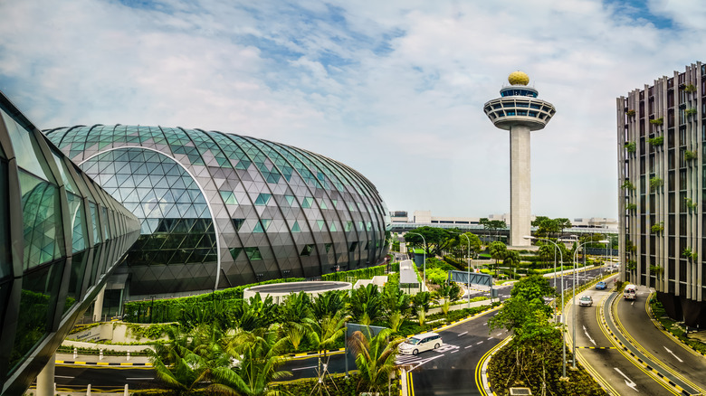 exterior Singapore Changi Airport