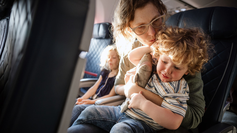 upset child on plane