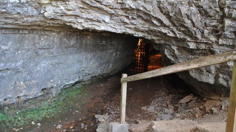 Bell Witch Cave Adams Tennessee