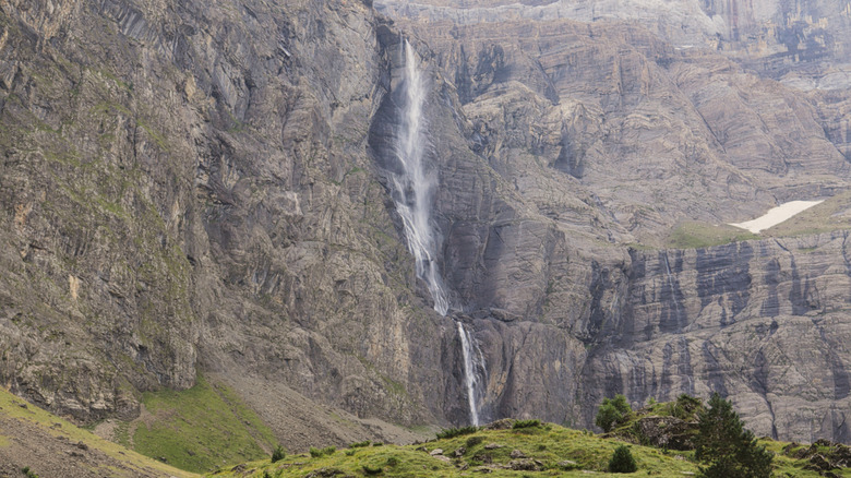 The waterfall at the Cirque du Gavarnie