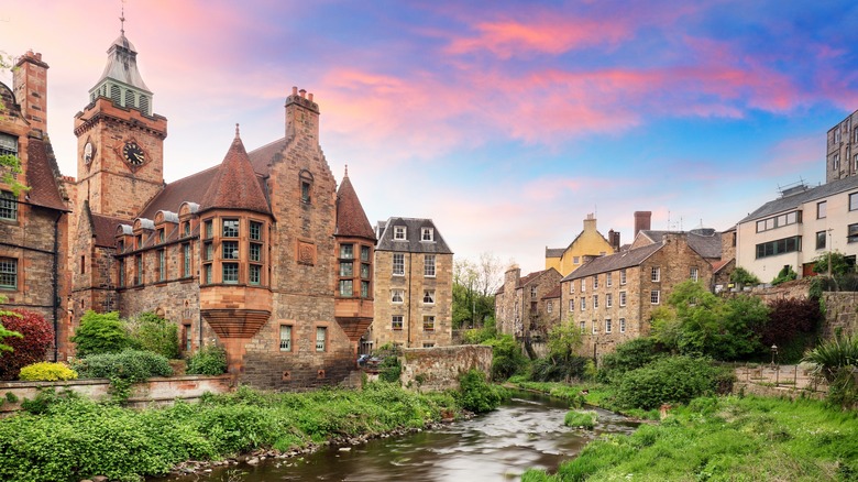 castles in edinburgh scotland