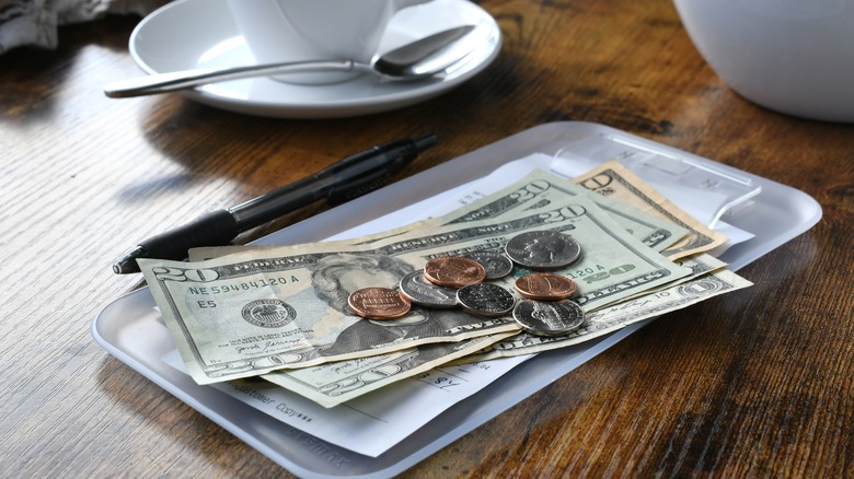 leaving a tip on the table