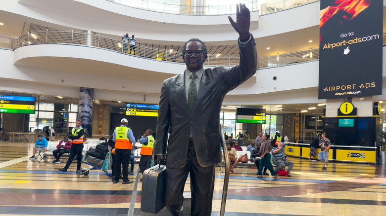 Statue of Oliver Tambo at the O.R. Tambo Airport