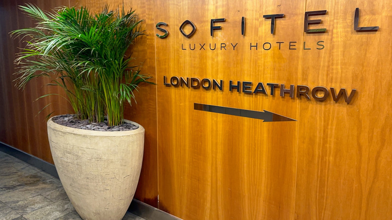 Entryway to the Sofitel London Heathrow at Heathrow Airport
