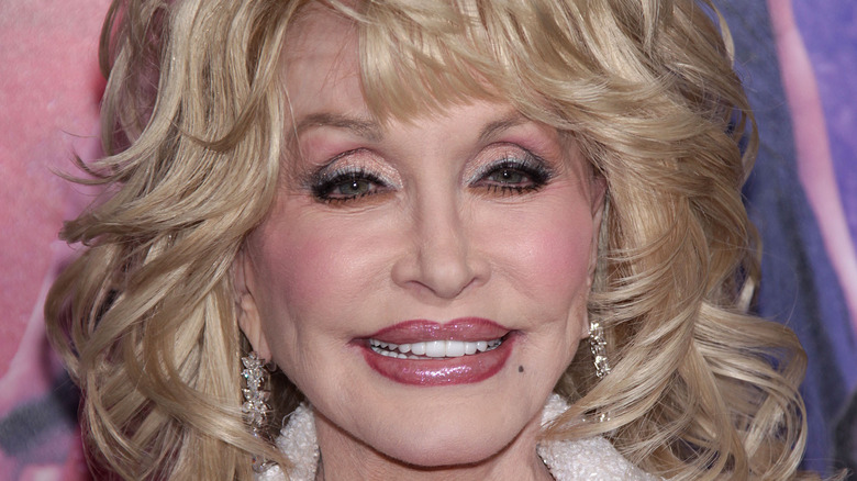 Dolly Parton smiling