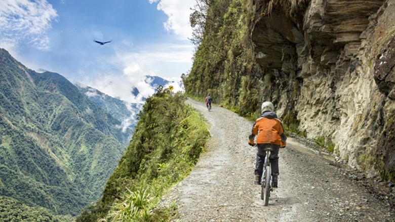 Bolivia's Old Yungas road 