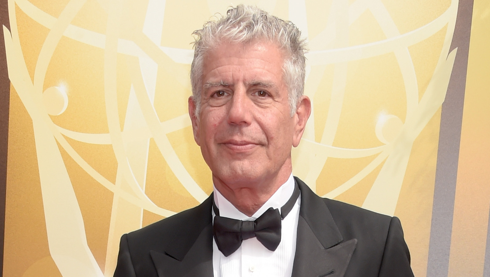 The Travel Essentials That Anthony Bourdain Would Always Pack For A Trip
