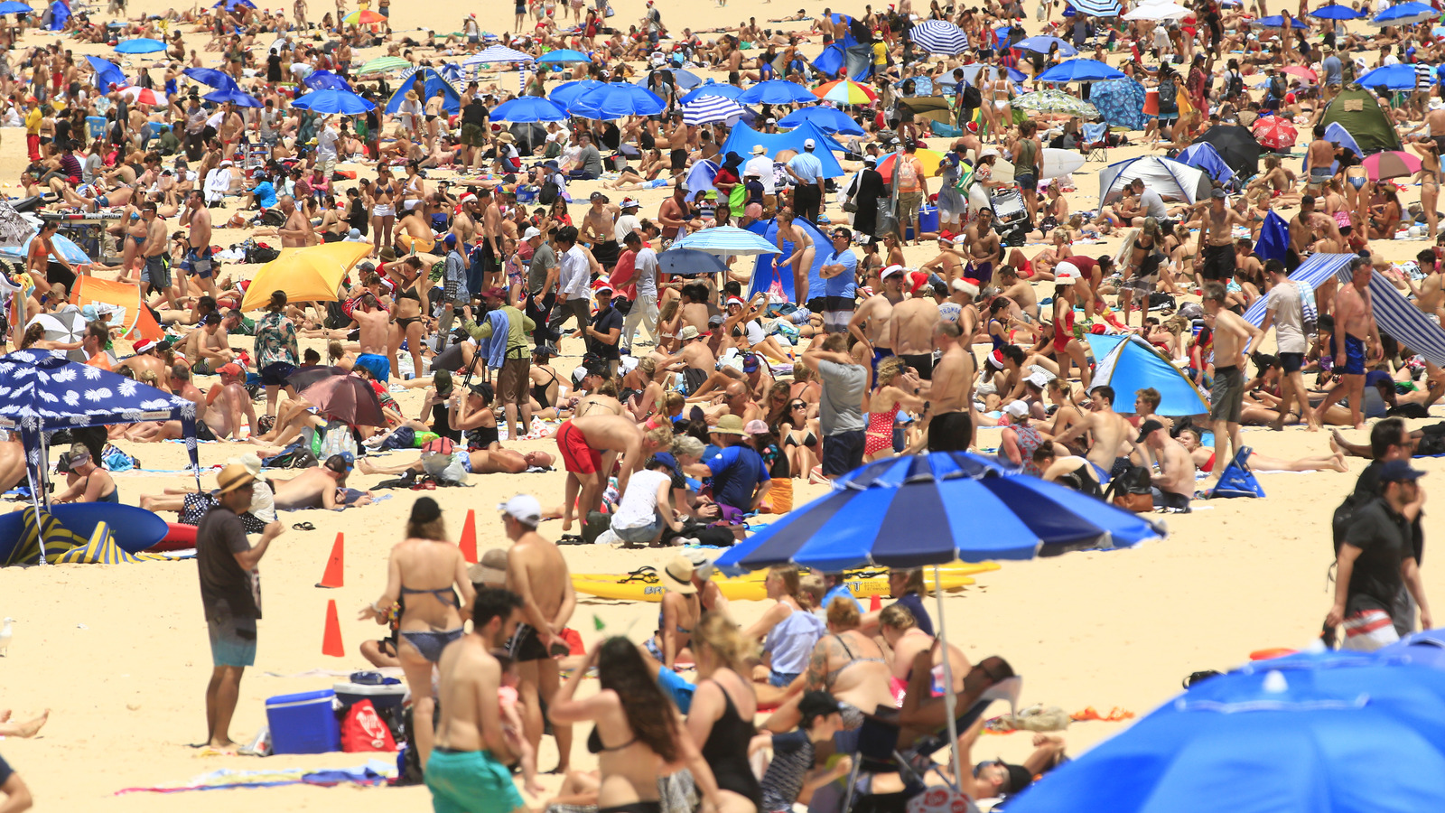The Trick To Finding A More Private Spot On A Crowded Beach