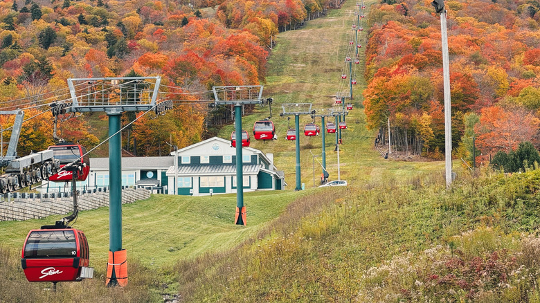 A ski lift in Stowe, Vermont in the fall