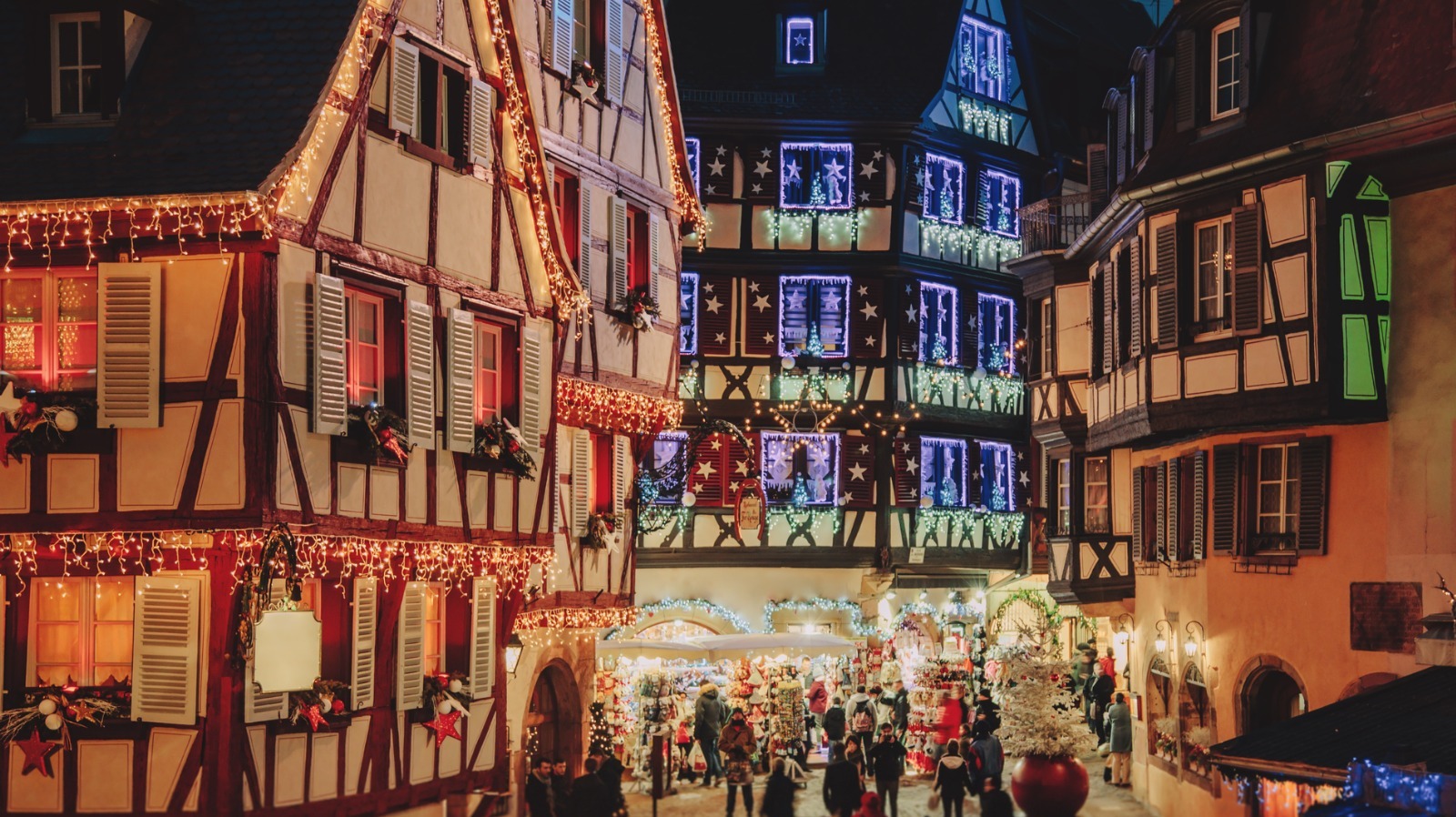 Most Beautiful Christmas Towns In Uk Most Beautiful Christmas Towns In Uk