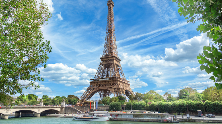 A view of the Eiffel Tower in summertime