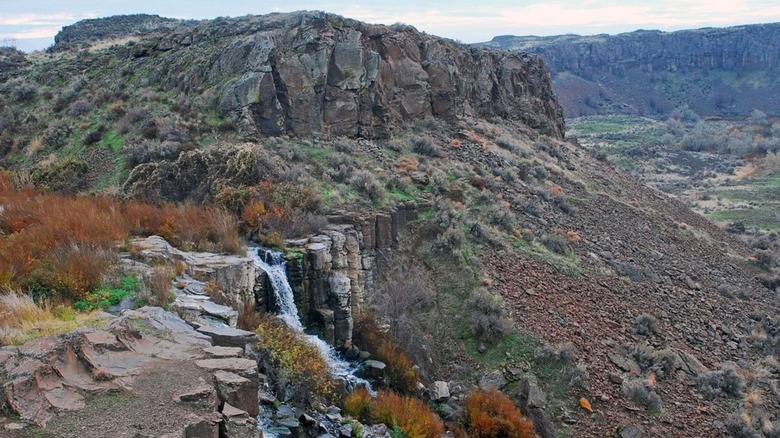 The Ancient Lakes Trail