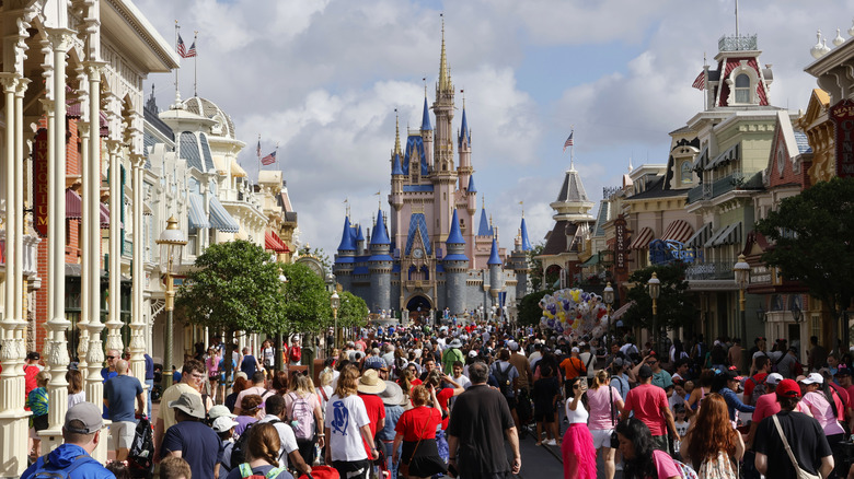 View Cinderalla Castle in Magic Kingdom from Main Street