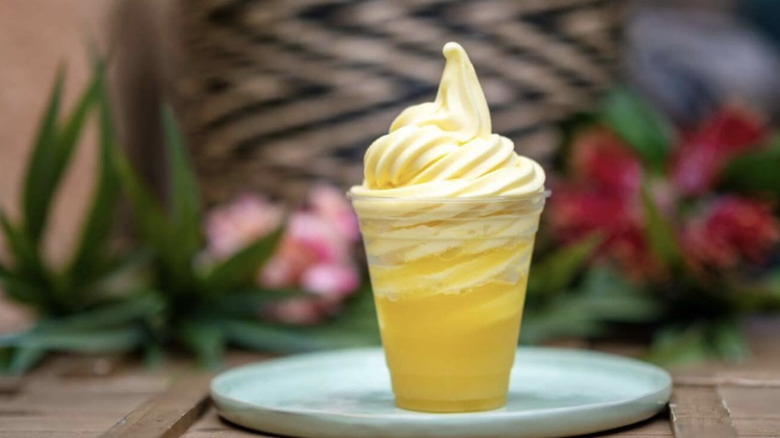 A dole whip float in Disney World