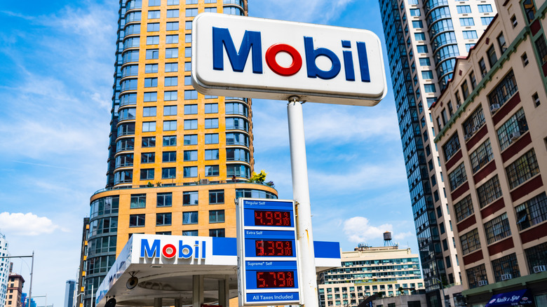 A NYC Mobil gas station