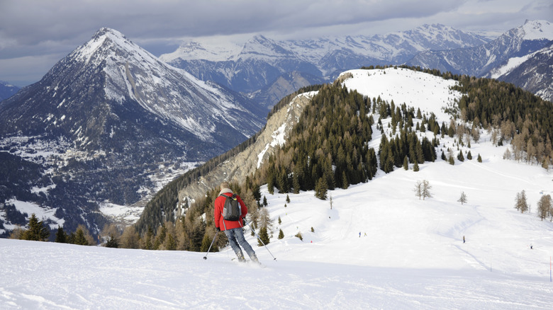 Person skiiing in Burson, Switzerland