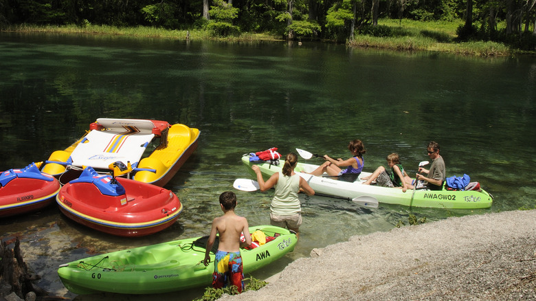 family kayaking at Rainbow Springs