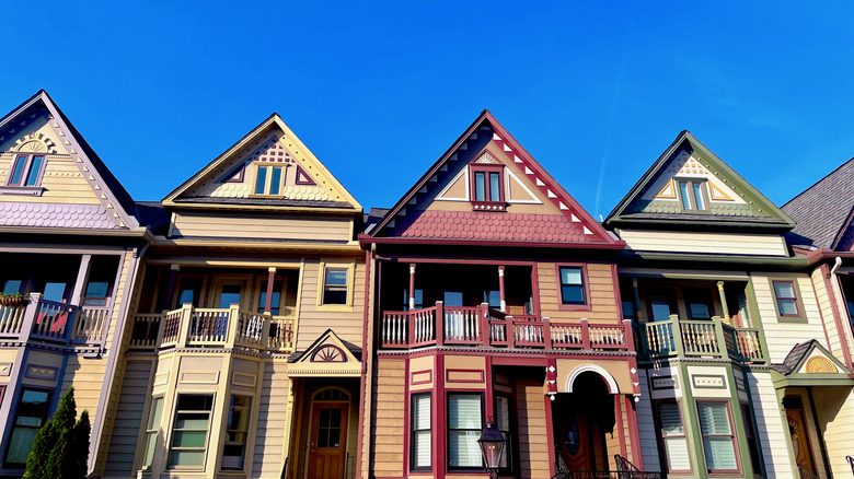 Colorful Victorian homes in Occoquan