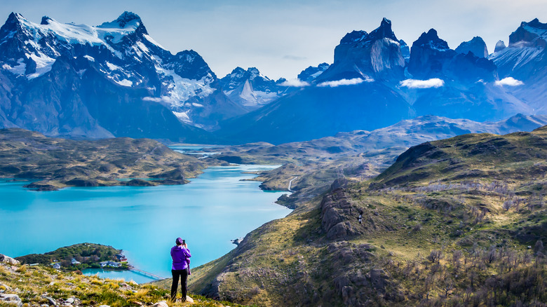 Grey Lake In Chile Will Surprise You With Its Beautiful Mountain And ...