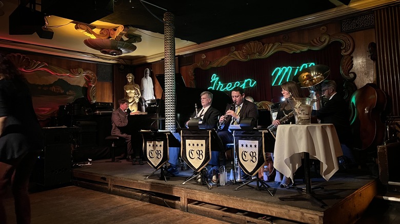 Band on stage at The Green Mill bar, Chicago