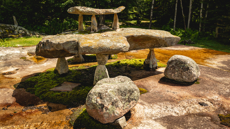Stone sculptures adorn Ellsworth Rock Gardens in Minnesota