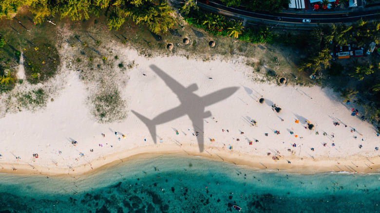 Airplane landing in Mauritius