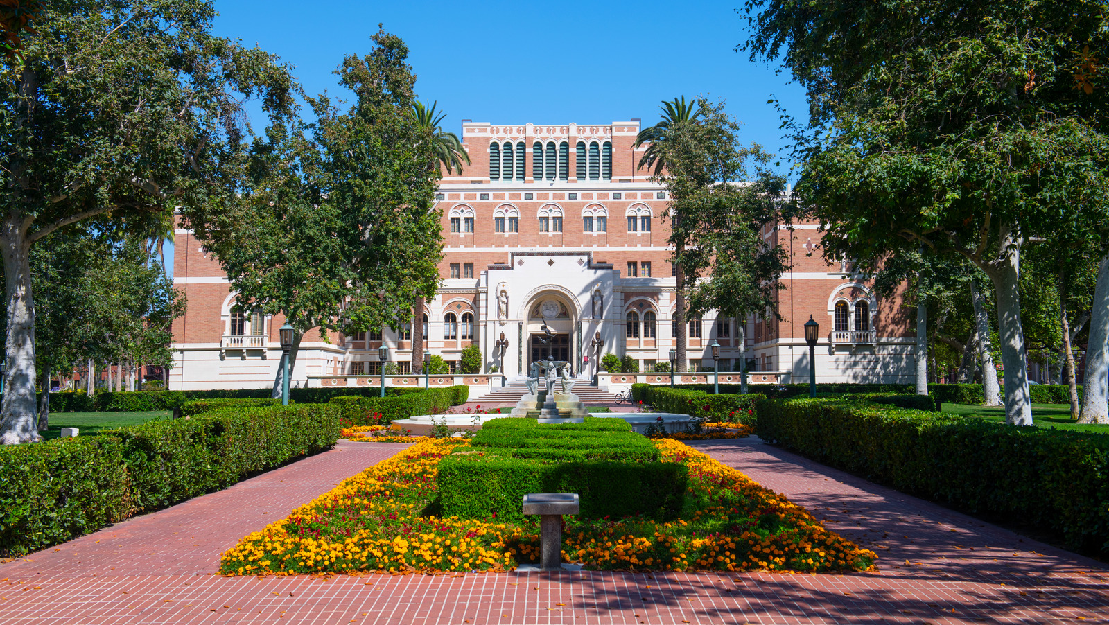 This Popular California College Campus Is Considered The Most Filmed In this-popular-california-college-campus-is-considered-the-most-filmed-in